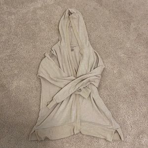American Eagle Tan/Cream Cardigan XS with Hood